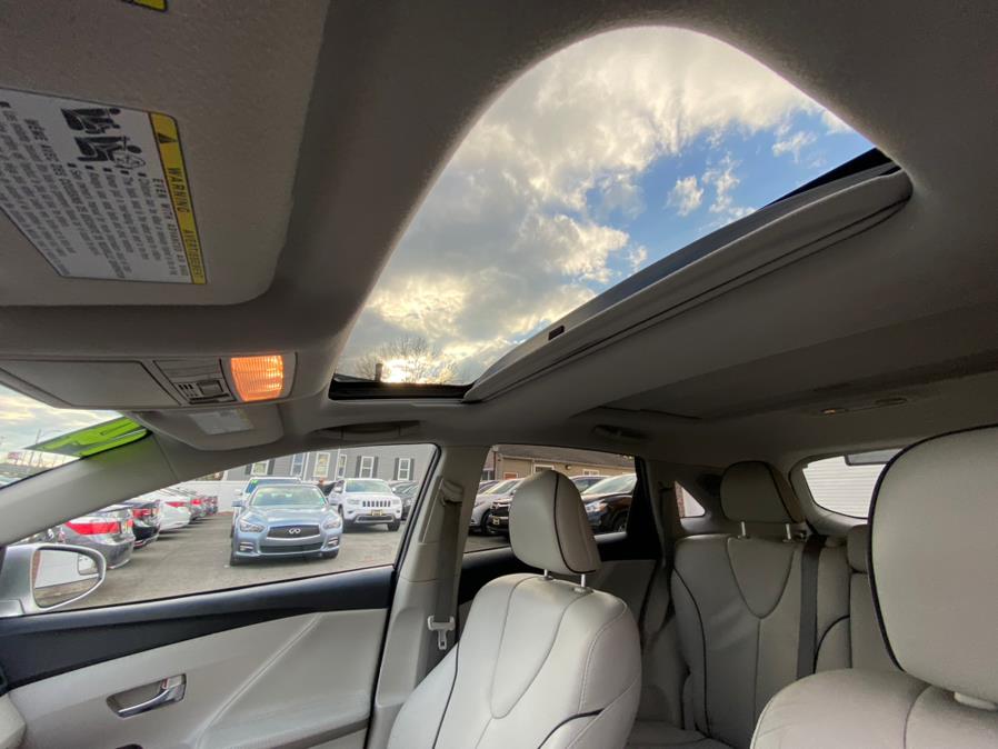 2014 Toyota Venza 4dr Wgn V6 AWD Limited (Natl), available for sale in Hartford, Connecticut | VEB Auto Sales. Hartford, Connecticut 2014 Toyota Venza 4dr Wgn V6 AWD Limited (Natl), available for sale in Hartford, Connecticut | VEB Auto Sales. Hartford, Connecticut