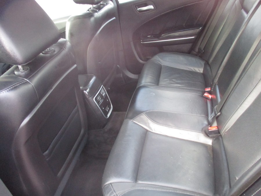 Used Dodge Charger 4dr Sdn SXT AWD 2016 | Universal Motors LLC. New Britain, Connecticut Used Dodge Charger 4dr Sdn SXT AWD 2016 | Universal Motors LLC. New Britain, Connecticut