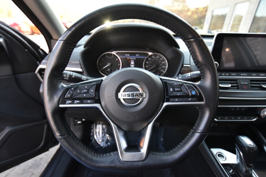2020 Nissan Altima 2.5 SL Sedan, available for sale in Waterbury, Connecticut | Highline Car Connection. Waterbury, Connecticut 2020 Nissan Altima 2.5 SL Sedan, available for sale in Waterbury, Connecticut | Highline Car Connection. Waterbury, Connecticut