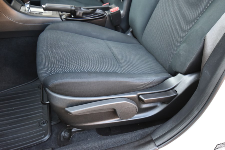 Used Subaru Impreza Wagon 5dr CVT 2.0i 2016 | Highline Car Connection. Waterbury, Connecticut Used Subaru Impreza Wagon 5dr CVT 2.0i 2016 | Highline Car Connection. Waterbury, Connecticut