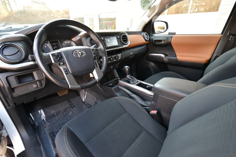 Used Toyota Tacoma SR5 Access Cab 6'' Bed V6 4x4 AT 2018 | Highline Car Connection. Waterbury, Connecticut Used Toyota Tacoma SR5 Access Cab 6'' Bed V6 4x4 AT 2018 | Highline Car Connection. Waterbury, Connecticut