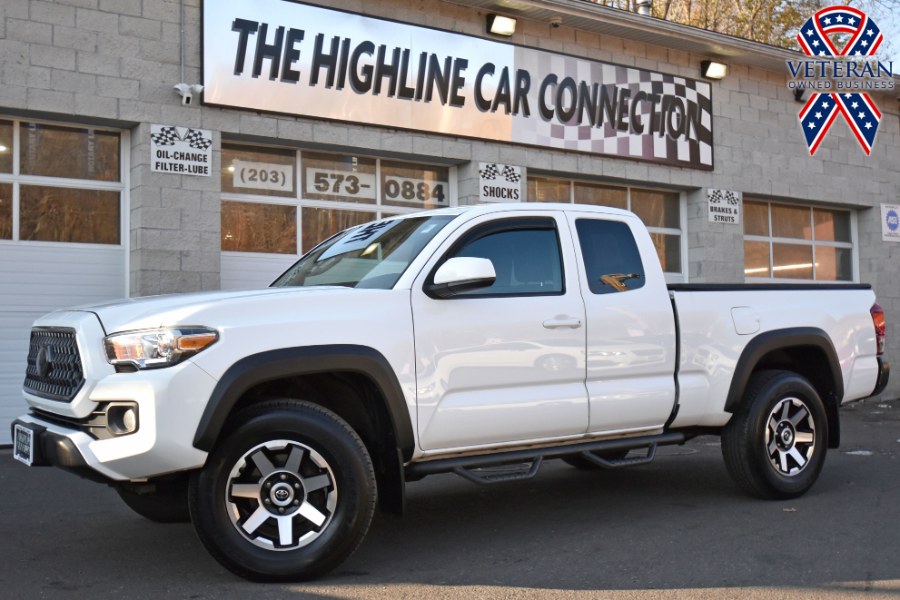 Used Toyota Tacoma SR5 Access Cab 6'' Bed V6 4x4 AT 2018 | Highline Car Connection. Waterbury, Connecticut Used Toyota Tacoma SR5 Access Cab 6'' Bed V6 4x4 AT 2018 | Highline Car Connection. Waterbury, Connecticut
