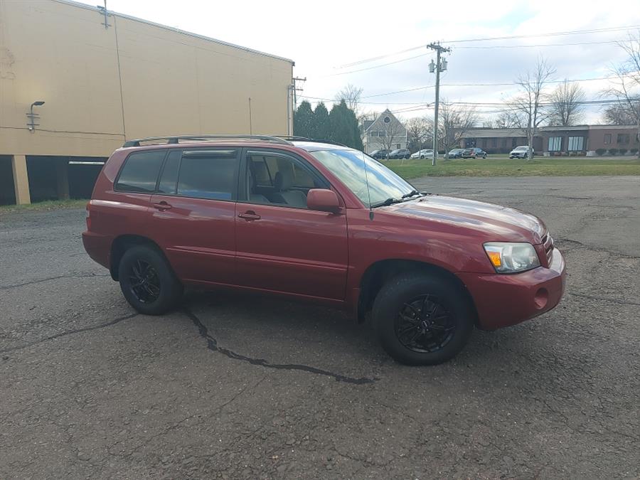 Used Toyota Highlander 4dr V6 4WD Sport (Natl) 2006 | Chadrad Motors llc. West Hartford, Connecticut Used Toyota Highlander 4dr V6 4WD Sport (Natl) 2006 | Chadrad Motors llc. West Hartford, Connecticut