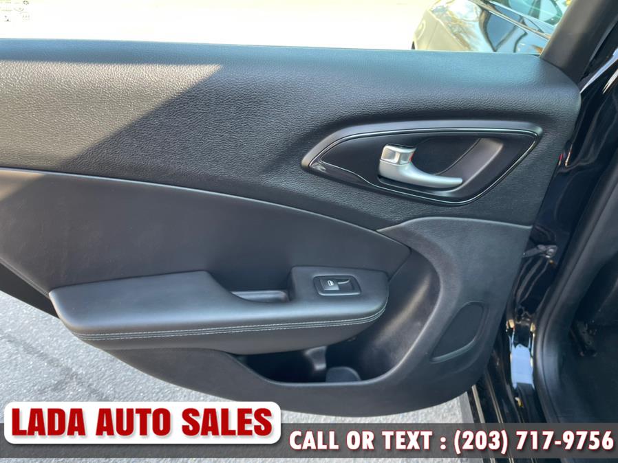 2016 Chrysler 200 4dr Sdn S AWD, available for sale in Bridgeport, Connecticut | Lada Auto Sales. Bridgeport, Connecticut 2016 Chrysler 200 4dr Sdn S AWD, available for sale in Bridgeport, Connecticut | Lada Auto Sales. Bridgeport, Connecticut