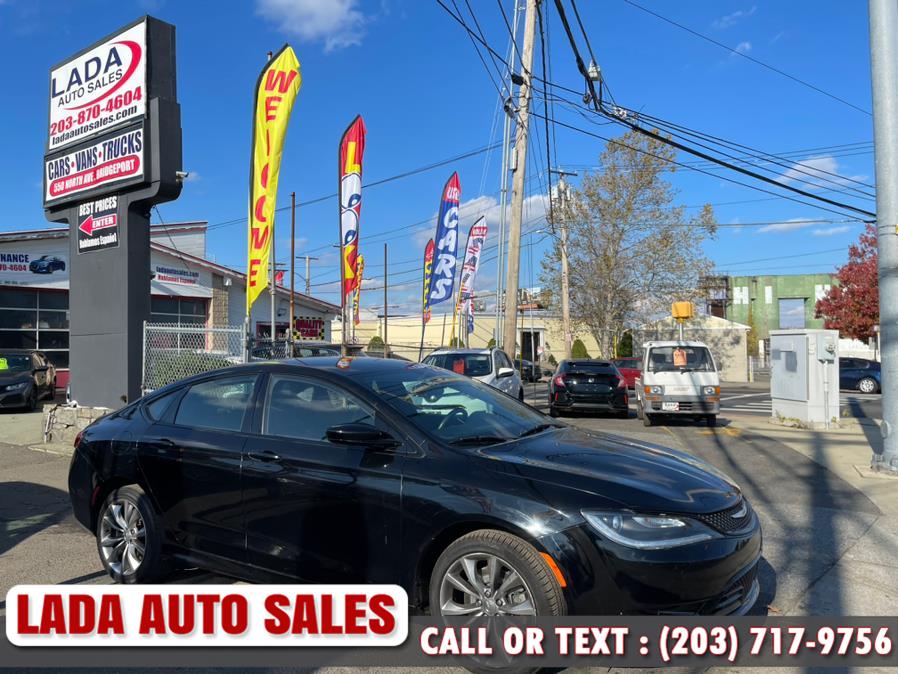 2016 Chrysler 200 4dr Sdn S AWD, available for sale in Bridgeport, Connecticut | Lada Auto Sales. Bridgeport, Connecticut 2016 Chrysler 200 4dr Sdn S AWD, available for sale in Bridgeport, Connecticut | Lada Auto Sales. Bridgeport, Connecticut