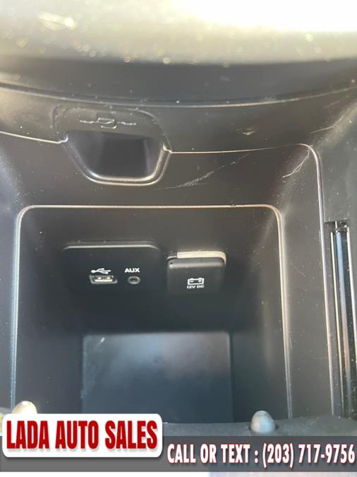 2016 Chrysler 200 4dr Sdn S AWD, available for sale in Bridgeport, Connecticut | Lada Auto Sales. Bridgeport, Connecticut 2016 Chrysler 200 4dr Sdn S AWD, available for sale in Bridgeport, Connecticut | Lada Auto Sales. Bridgeport, Connecticut