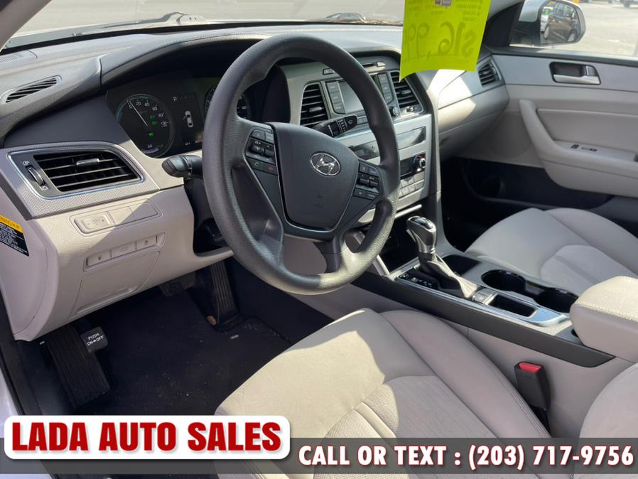 2016 Hyundai Sonata Hybrid 4dr Sdn SE, available for sale in Bridgeport, Connecticut | Lada Auto Sales. Bridgeport, Connecticut 2016 Hyundai Sonata Hybrid 4dr Sdn SE, available for sale in Bridgeport, Connecticut | Lada Auto Sales. Bridgeport, Connecticut