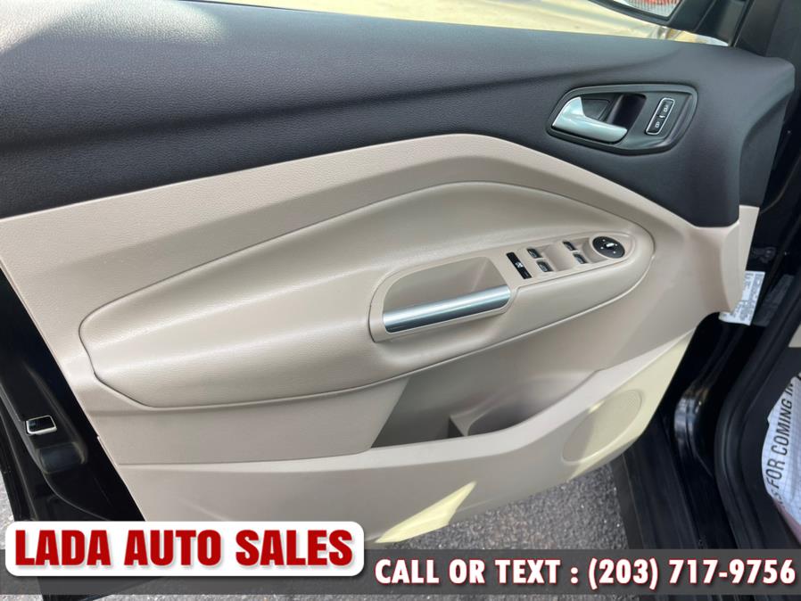 2014 Ford C-Max Hybrid 5dr HB SE, available for sale in Bridgeport, Connecticut | Lada Auto Sales. Bridgeport, Connecticut 2014 Ford C-Max Hybrid 5dr HB SE, available for sale in Bridgeport, Connecticut | Lada Auto Sales. Bridgeport, Connecticut