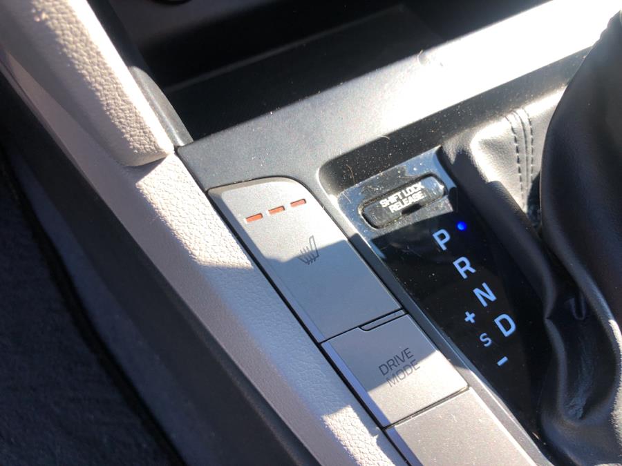 Used Hyundai Elantra SEL IVT 2020 | Signature Auto Sales. Franklin Square, New York Used Hyundai Elantra SEL IVT 2020 | Signature Auto Sales. Franklin Square, New York