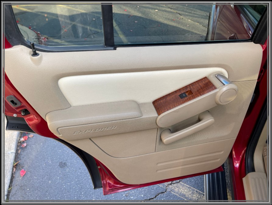 2008 Ford Explorer 4WD 4dr V6 Eddie Bauer, available for sale in Huntington Station, New York | My Auto Inc.. Huntington Station, New York 2008 Ford Explorer 4WD 4dr V6 Eddie Bauer, available for sale in Huntington Station, New York | My Auto Inc.. Huntington Station, New York