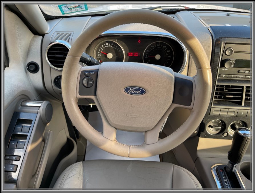 2006 Ford Explorer 4dr 114" WB 4.0L XLT 4WD, available for sale in Huntington Station, New York | My Auto Inc.. Huntington Station, New York 2006 Ford Explorer 4dr 114" WB 4.0L XLT 4WD, available for sale in Huntington Station, New York | My Auto Inc.. Huntington Station, New York