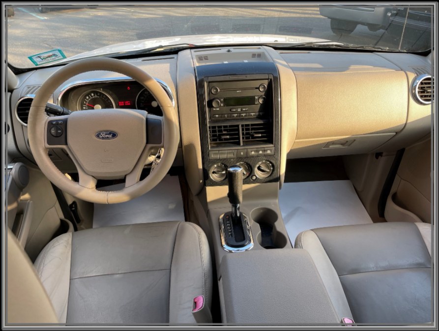 2006 Ford Explorer 4dr 114" WB 4.0L XLT 4WD, available for sale in Huntington Station, New York | My Auto Inc.. Huntington Station, New York 2006 Ford Explorer 4dr 114" WB 4.0L XLT 4WD, available for sale in Huntington Station, New York | My Auto Inc.. Huntington Station, New York