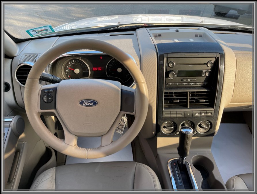 2006 Ford Explorer 4dr 114" WB 4.0L XLT 4WD, available for sale in Huntington Station, New York | My Auto Inc.. Huntington Station, New York 2006 Ford Explorer 4dr 114" WB 4.0L XLT 4WD, available for sale in Huntington Station, New York | My Auto Inc.. Huntington Station, New York