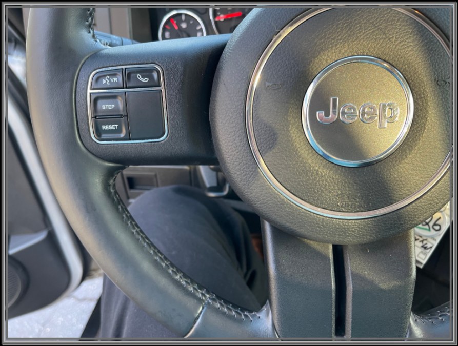 2012 Jeep Liberty 4WD 4dr Sport Latitude, available for sale in Huntington Station, New York | My Auto Inc.. Huntington Station, New York 2012 Jeep Liberty 4WD 4dr Sport Latitude, available for sale in Huntington Station, New York | My Auto Inc.. Huntington Station, New York