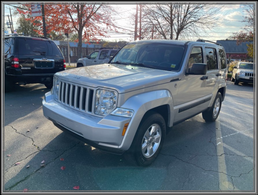 2012 Jeep Liberty 4WD 4dr Sport Latitude, available for sale in Huntington Station, New York | My Auto Inc.. Huntington Station, New York 2012 Jeep Liberty 4WD 4dr Sport Latitude, available for sale in Huntington Station, New York | My Auto Inc.. Huntington Station, New York