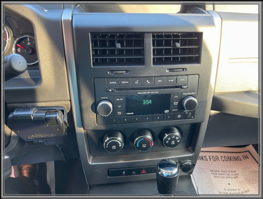 2012 Jeep Liberty 4WD 4dr Sport Latitude, available for sale in Huntington Station, New York | My Auto Inc.. Huntington Station, New York 2012 Jeep Liberty 4WD 4dr Sport Latitude, available for sale in Huntington Station, New York | My Auto Inc.. Huntington Station, New York