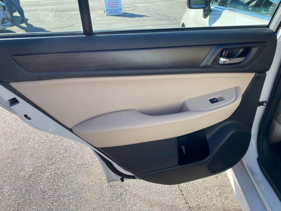 Used Subaru Legacy 4dr Sdn 2.5i Limited PZEV 2016 | Union Street Auto Sales. West Springfield, Massachusetts Used Subaru Legacy 4dr Sdn 2.5i Limited PZEV 2016 | Union Street Auto Sales. West Springfield, Massachusetts