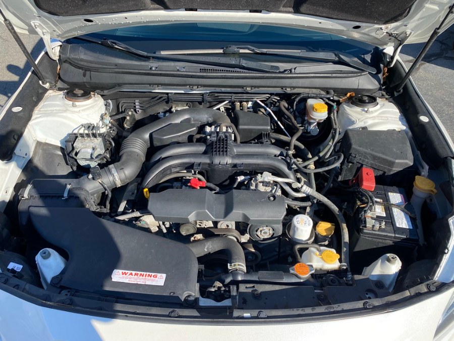Used Subaru Legacy 4dr Sdn 2.5i Limited PZEV 2016 | Union Street Auto Sales. West Springfield, Massachusetts Used Subaru Legacy 4dr Sdn 2.5i Limited PZEV 2016 | Union Street Auto Sales. West Springfield, Massachusetts