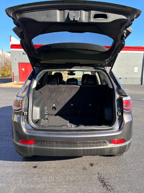Used Jeep Compass Latitude 4x4 2019 | A-Tech. Medford, Massachusetts Used Jeep Compass Latitude 4x4 2019 | A-Tech. Medford, Massachusetts