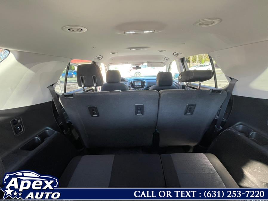 2018 Chevrolet Traverse AWD 4dr LS w/1LS, available for sale in Selden, New York | Apex Auto. Selden, New York 2018 Chevrolet Traverse AWD 4dr LS w/1LS, available for sale in Selden, New York | Apex Auto. Selden, New York