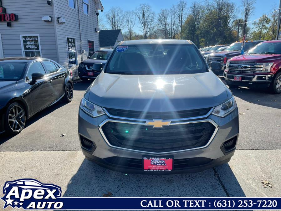 2018 Chevrolet Traverse AWD 4dr LS w/1LS, available for sale in Selden, New York | Apex Auto. Selden, New York 2018 Chevrolet Traverse AWD 4dr LS w/1LS, available for sale in Selden, New York | Apex Auto. Selden, New York