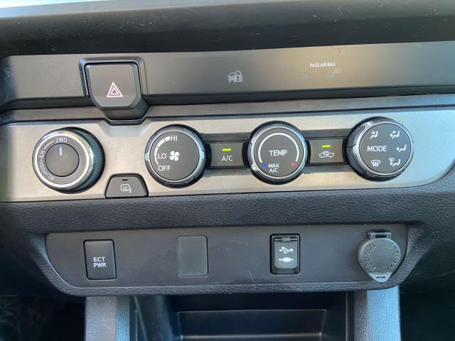 Used Toyota Tacoma 4wd SR 2019 | Baron Supercenter. Patchogue, New York Used Toyota Tacoma 4wd SR 2019 | Baron Supercenter. Patchogue, New York