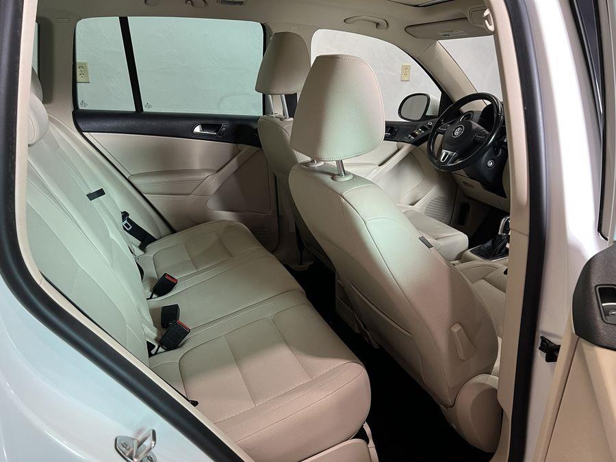 Used Volkswagen Tiguan 4WD 4dr Auto S 2013 | CARMANIA USA. Chesapeake, Virginia Used Volkswagen Tiguan 4WD 4dr Auto S 2013 | CARMANIA USA. Chesapeake, Virginia
