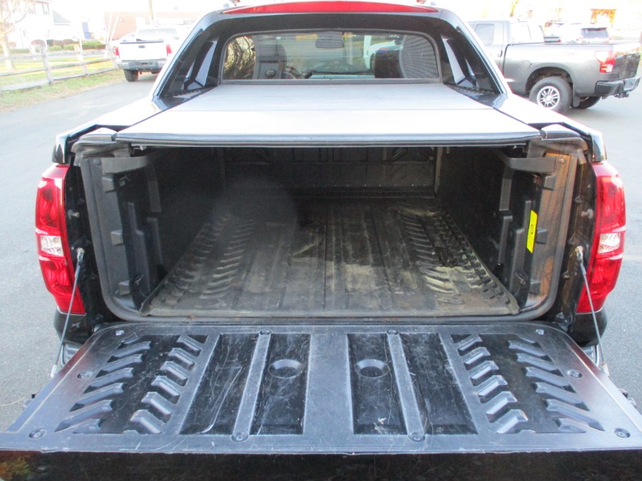 2013 Chevrolet Avalanche 4WD Crew Cab LT, available for sale in Suffield, Connecticut | Suffield Auto Sales. Suffield, Connecticut 2013 Chevrolet Avalanche 4WD Crew Cab LT, available for sale in Suffield, Connecticut | Suffield Auto Sales. Suffield, Connecticut
