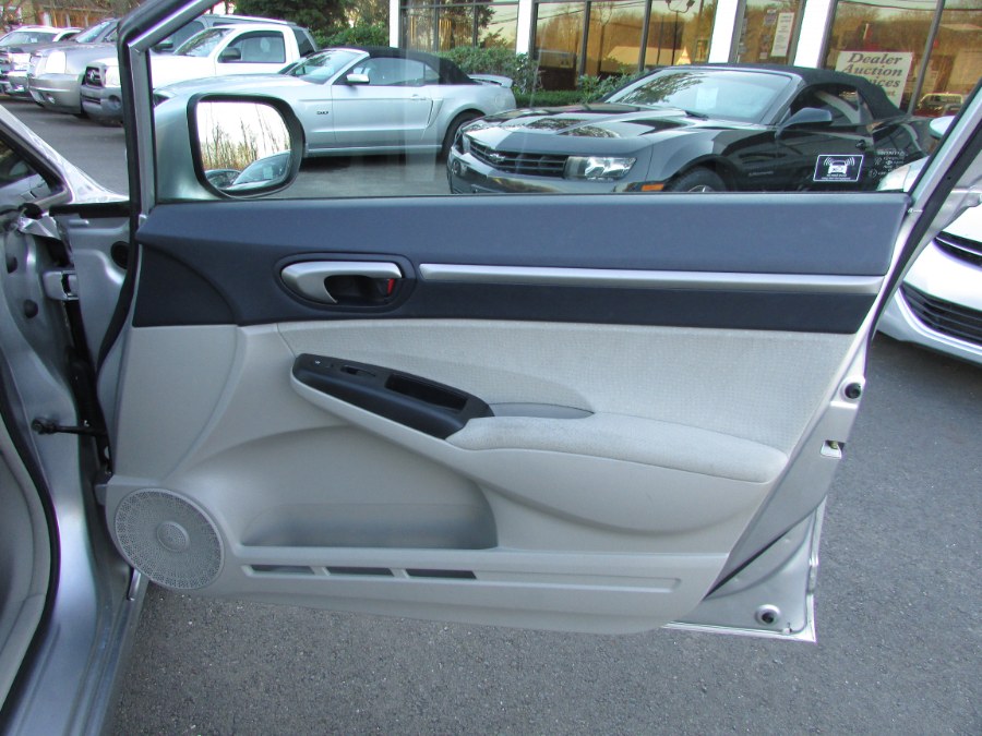 Used Honda Civic Hybrid CVT 2006 | United Auto Sales of E Windsor, Inc. East Windsor, Connecticut Used Honda Civic Hybrid CVT 2006 | United Auto Sales of E Windsor, Inc. East Windsor, Connecticut