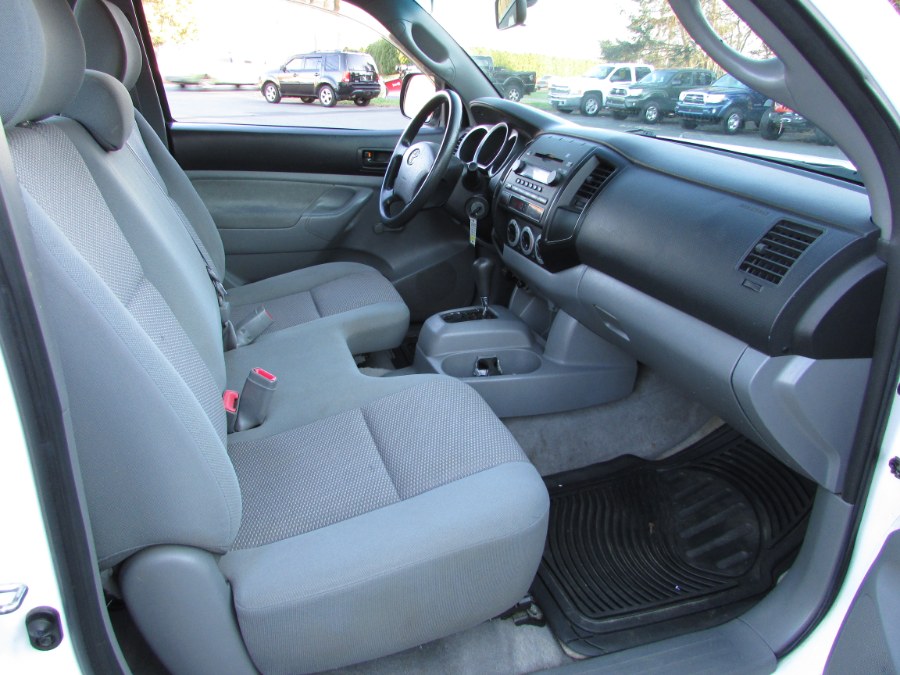 Used Toyota Tacoma 2WD Reg I4 AT (SE) 2008 | United Auto Sales of E Windsor, Inc. East Windsor, Connecticut Used Toyota Tacoma 2WD Reg I4 AT (SE) 2008 | United Auto Sales of E Windsor, Inc. East Windsor, Connecticut