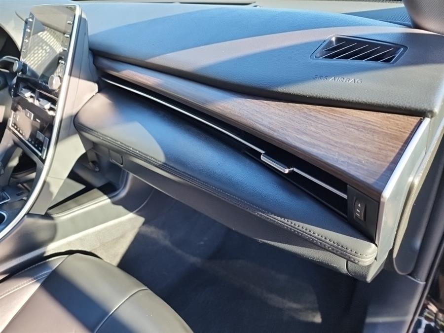 Used Toyota Avalon XLE (Natl) 2019 | L.I. Auto Gallery. Islip, New York Used Toyota Avalon XLE (Natl) 2019 | L.I. Auto Gallery. Islip, New York