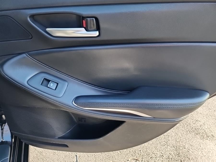 Used Toyota Avalon XLE (Natl) 2019 | L.I. Auto Gallery. Islip, New York Used Toyota Avalon XLE (Natl) 2019 | L.I. Auto Gallery. Islip, New York