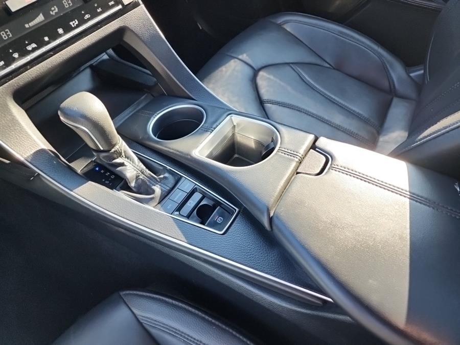 Used Toyota Avalon XLE (Natl) 2019 | L.I. Auto Gallery. Islip, New York Used Toyota Avalon XLE (Natl) 2019 | L.I. Auto Gallery. Islip, New York