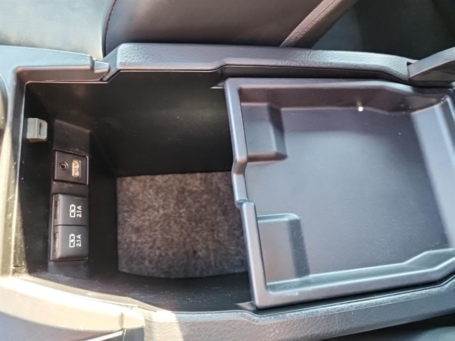 Used Toyota Avalon XLE (Natl) 2019 | L.I. Auto Gallery. Islip, New York Used Toyota Avalon XLE (Natl) 2019 | L.I. Auto Gallery. Islip, New York