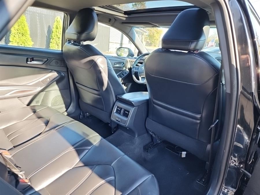 Used Toyota Avalon XLE (Natl) 2019 | L.I. Auto Gallery. Islip, New York Used Toyota Avalon XLE (Natl) 2019 | L.I. Auto Gallery. Islip, New York