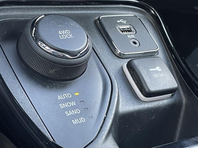 Used Jeep Compass Limited 2018 | Blasius Federal Road. Brookfield, Connecticut Used Jeep Compass Limited 2018 | Blasius Federal Road. Brookfield, Connecticut