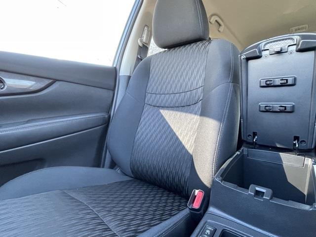 Used Nissan Rogue SV 2018 | Blasius Federal Road. Brookfield, Connecticut Used Nissan Rogue SV 2018 | Blasius Federal Road. Brookfield, Connecticut