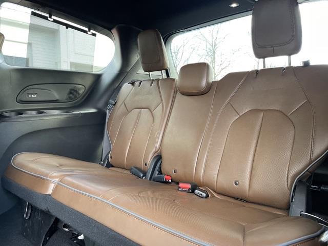 Used Chrysler Pacifica Hybrid Limited 2021 | Blasius Federal Road. Brookfield, Connecticut Used Chrysler Pacifica Hybrid Limited 2021 | Blasius Federal Road. Brookfield, Connecticut