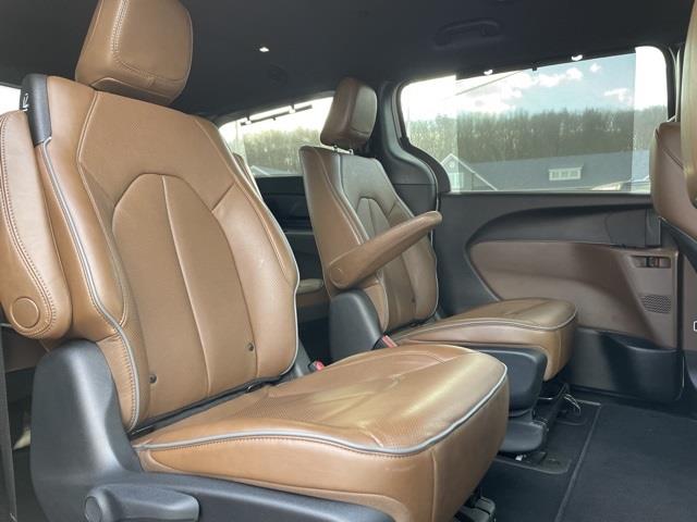 Used Chrysler Pacifica Hybrid Limited 2021 | Blasius Federal Road. Brookfield, Connecticut Used Chrysler Pacifica Hybrid Limited 2021 | Blasius Federal Road. Brookfield, Connecticut