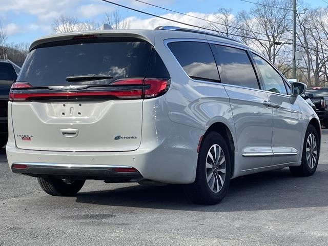 Used Chrysler Pacifica Hybrid Limited 2021 | Blasius Federal Road. Brookfield, Connecticut Used Chrysler Pacifica Hybrid Limited 2021 | Blasius Federal Road. Brookfield, Connecticut