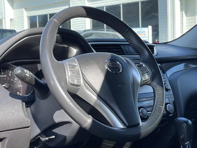 Used Nissan Rogue SL 2016 | Blasius Federal Road. Brookfield, Connecticut Used Nissan Rogue SL 2016 | Blasius Federal Road. Brookfield, Connecticut