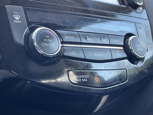 Used Nissan Rogue SL 2016 | Blasius Federal Road. Brookfield, Connecticut Used Nissan Rogue SL 2016 | Blasius Federal Road. Brookfield, Connecticut