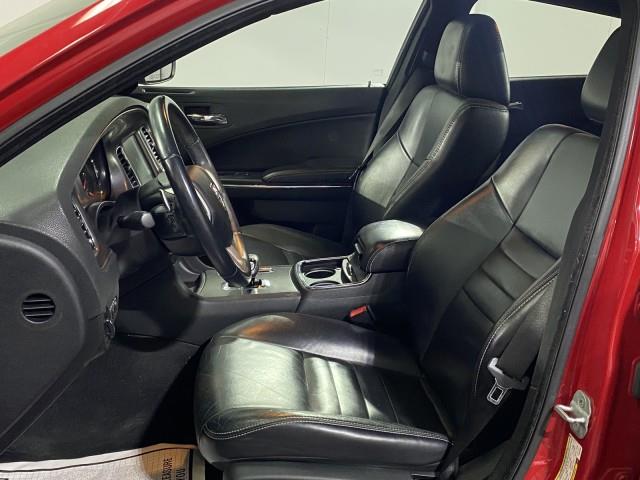 Used Dodge Charger SXT 2013 | Queens Auto Mall. Richmond Hill, New York Used Dodge Charger SXT 2013 | Queens Auto Mall. Richmond Hill, New York