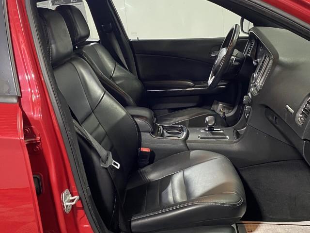 Used Dodge Charger SXT 2013 | Queens Auto Mall. Richmond Hill, New York Used Dodge Charger SXT 2013 | Queens Auto Mall. Richmond Hill, New York