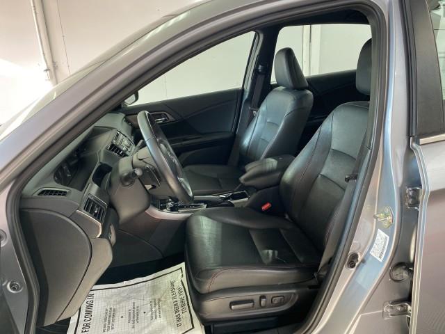 Used Honda Accord Sedan Sport SE 2017 | Queens Auto Mall. Richmond Hill, New York Used Honda Accord Sedan Sport SE 2017 | Queens Auto Mall. Richmond Hill, New York
