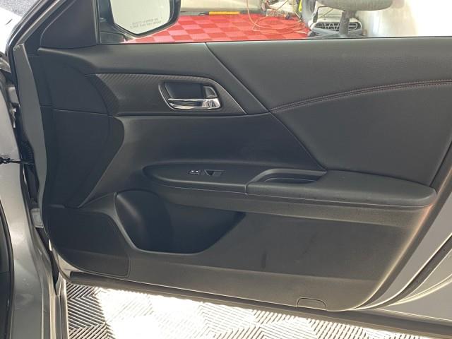 Used Honda Accord Sedan Sport SE 2017 | Queens Auto Mall. Richmond Hill, New York Used Honda Accord Sedan Sport SE 2017 | Queens Auto Mall. Richmond Hill, New York