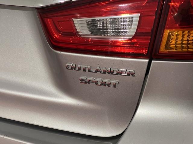 Used Mitsubishi Outlander Sport ES 2.0 2018 | Queens Auto Mall. Richmond Hill, New York Used Mitsubishi Outlander Sport ES 2.0 2018 | Queens Auto Mall. Richmond Hill, New York