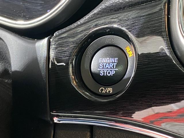 Used Jeep Grand Cherokee Trailhawk 2017 | Queens Auto Mall. Richmond Hill, New York Used Jeep Grand Cherokee Trailhawk 2017 | Queens Auto Mall. Richmond Hill, New York