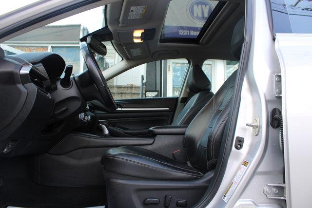 Used Nissan Altima 2.5 SL 2020 | NY Luxury Motors. Elmont, New York Used Nissan Altima 2.5 SL 2020 | NY Luxury Motors. Elmont, New York