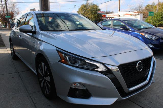 Used Nissan Altima 2.5 SL 2020 | NY Luxury Motors. Elmont, New York Used Nissan Altima 2.5 SL 2020 | NY Luxury Motors. Elmont, New York